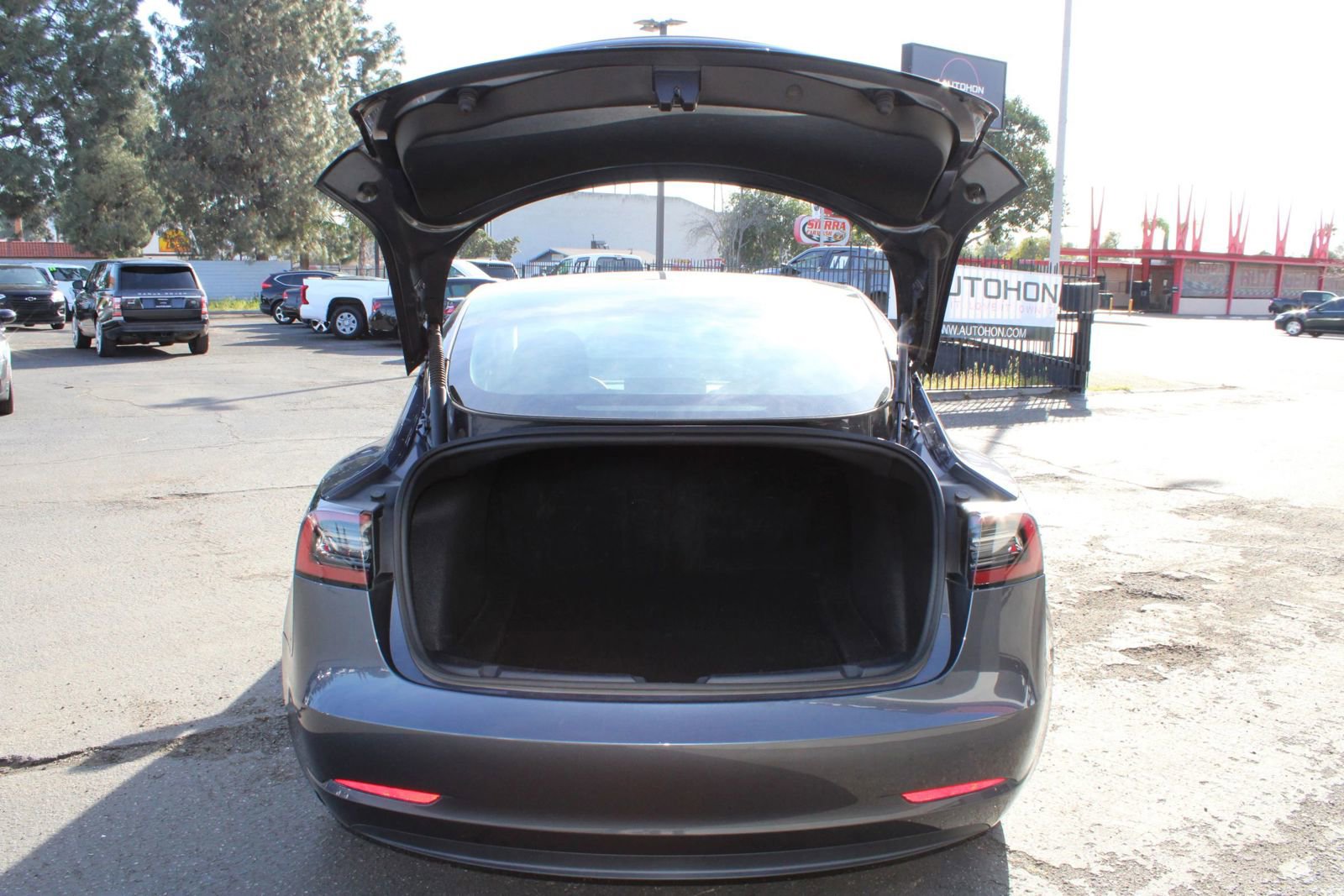 Used 2023 Tesla Model 3 Standard Range image 11