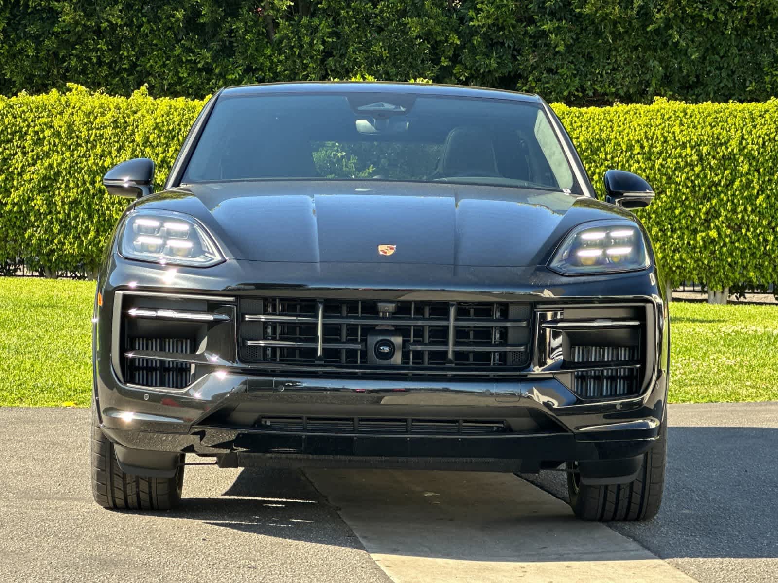 New 2026 Porsche Cayenne GTS AWD/4WD image 11