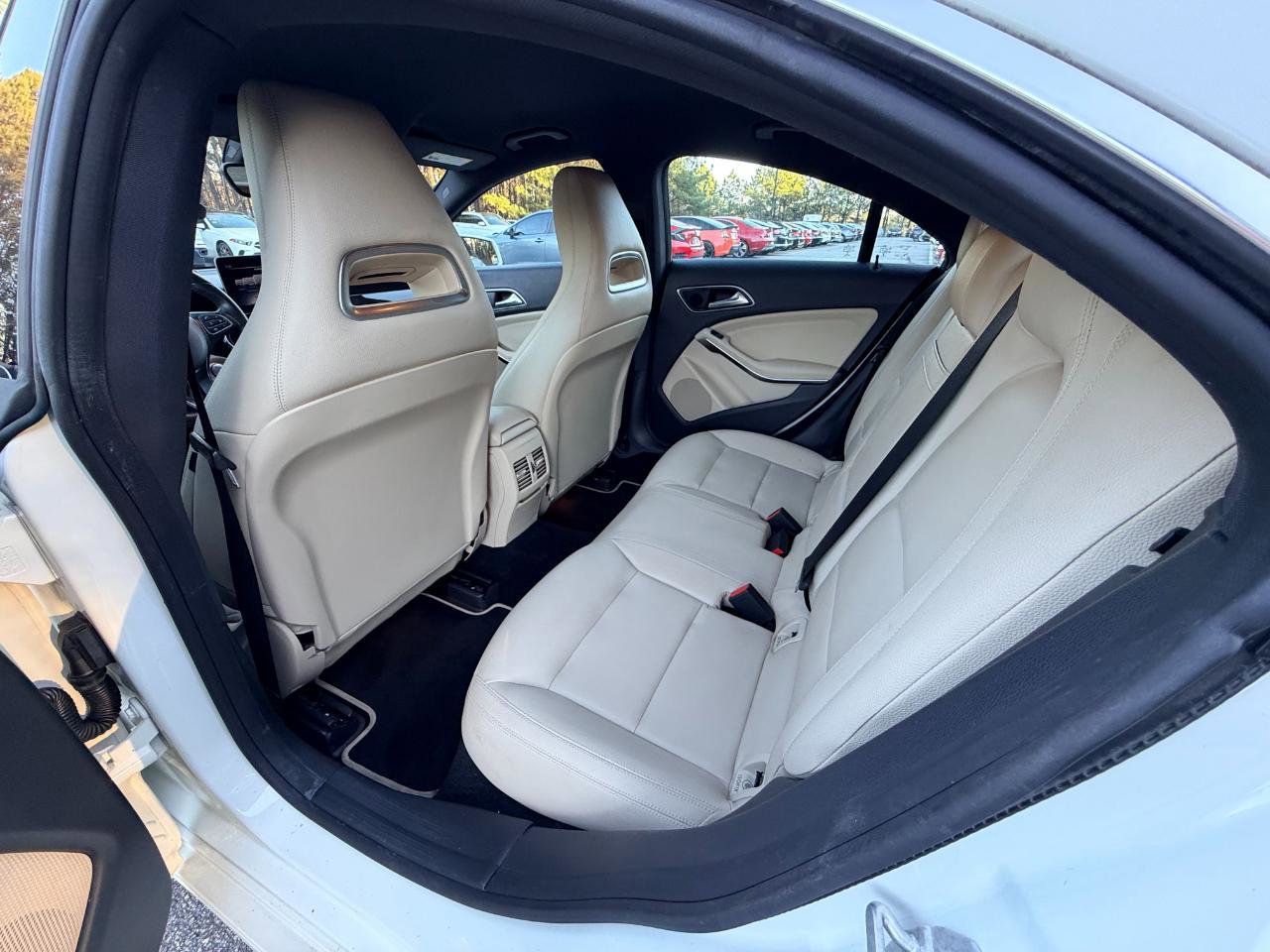 Used 2017 Mercedes-Benz CLA 250 4MATIC image 10