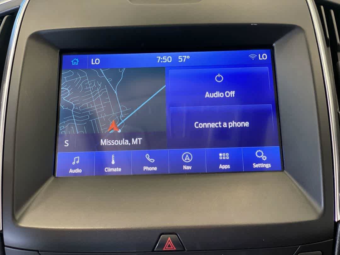 Used 2019 Ford Edge Titanium w/ Class II Trailer Tow Package AWD/4WD image 19