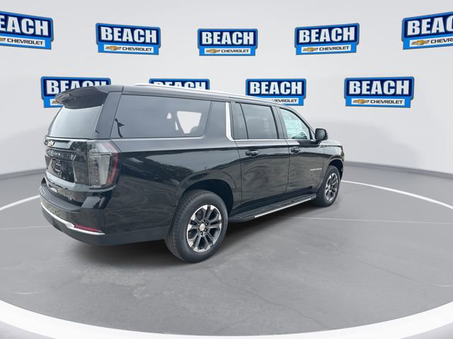 New 2026 Chevrolet Suburban LT w/ Comfort Package image 8
