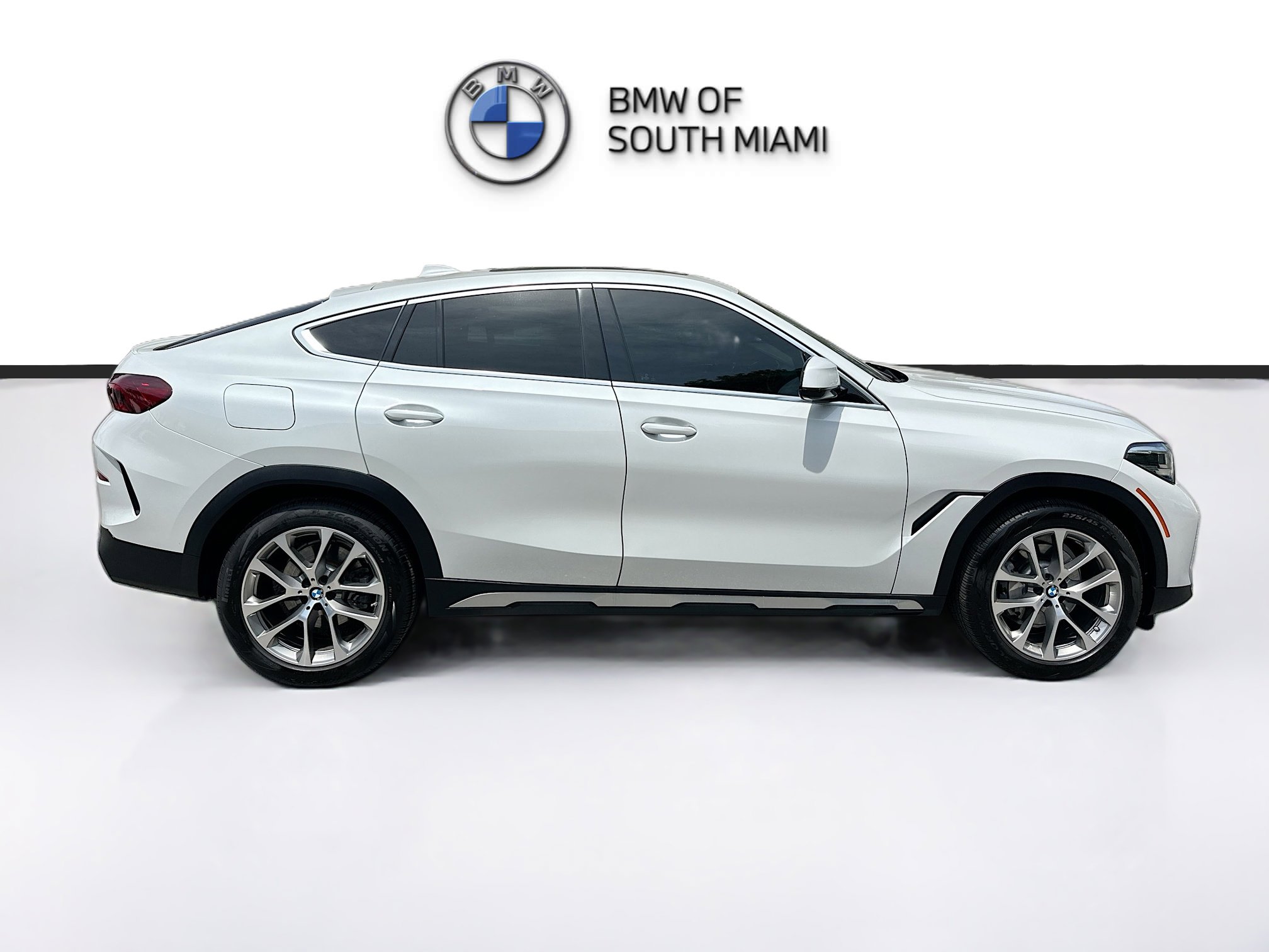 Used 2022 BMW X6 xDrive40i AWD/4WD image 8