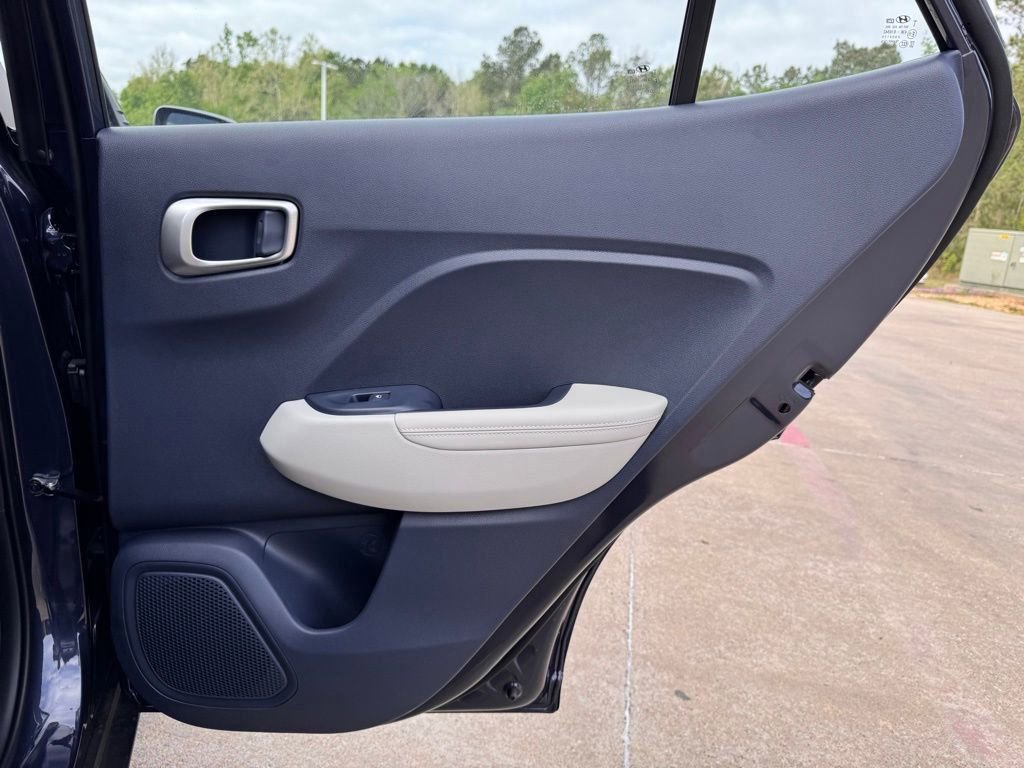 New 2026 Hyundai Venue SEL image 18