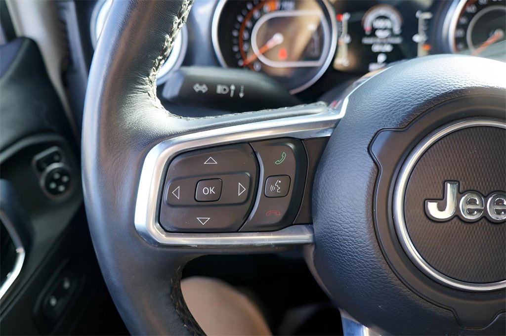 Used 2023 Jeep Wrangler Sahara image 22