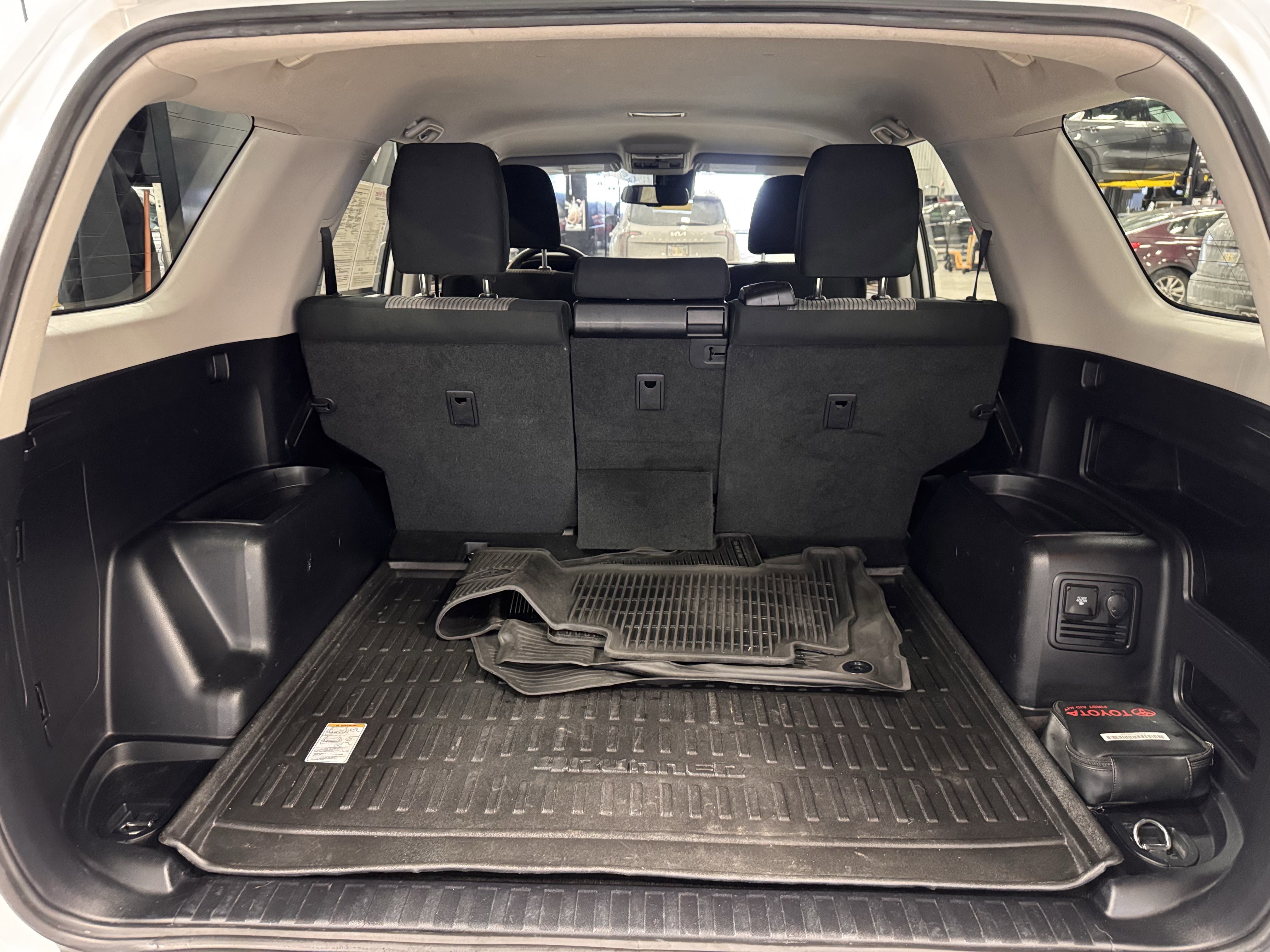 Used 2022 Toyota 4Runner SR5 image 23