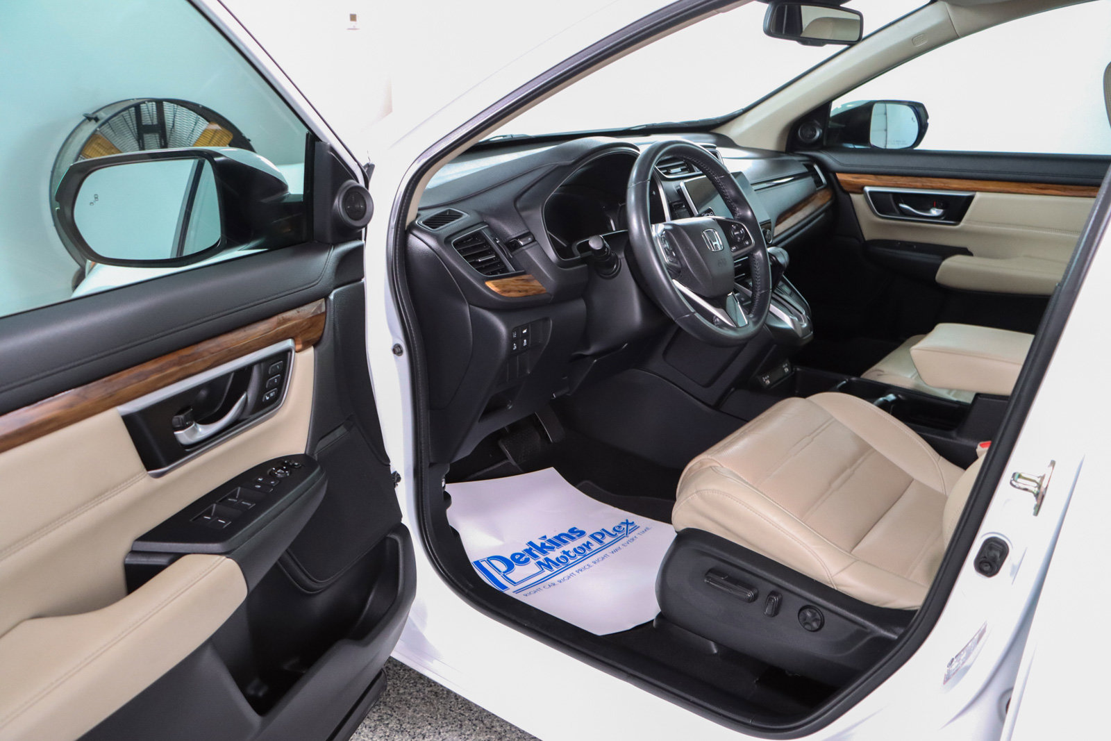 Used 2020 Honda CR-V EX-L image 3