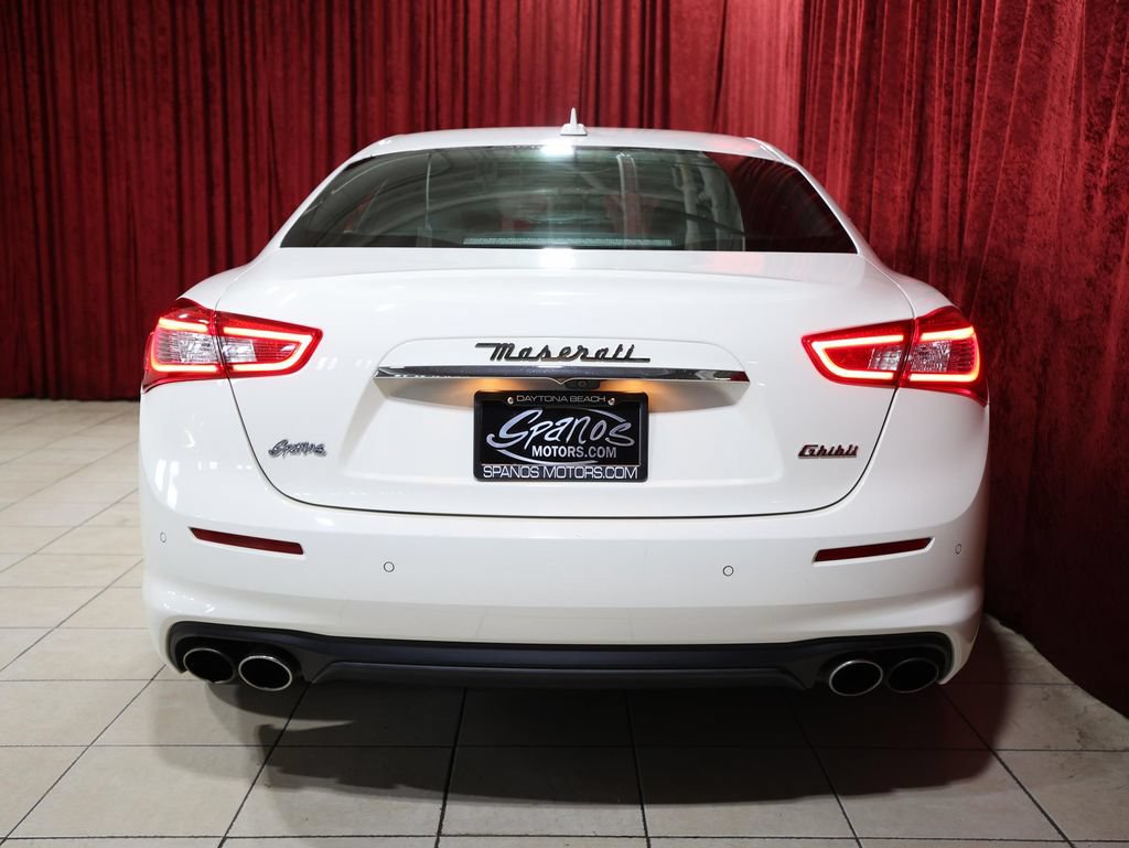 Used 2018 Maserati Ghibli RWD image 10
