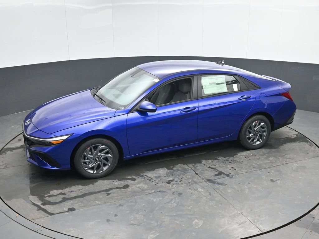 New 2026 Hyundai Elantra Blue image 41
