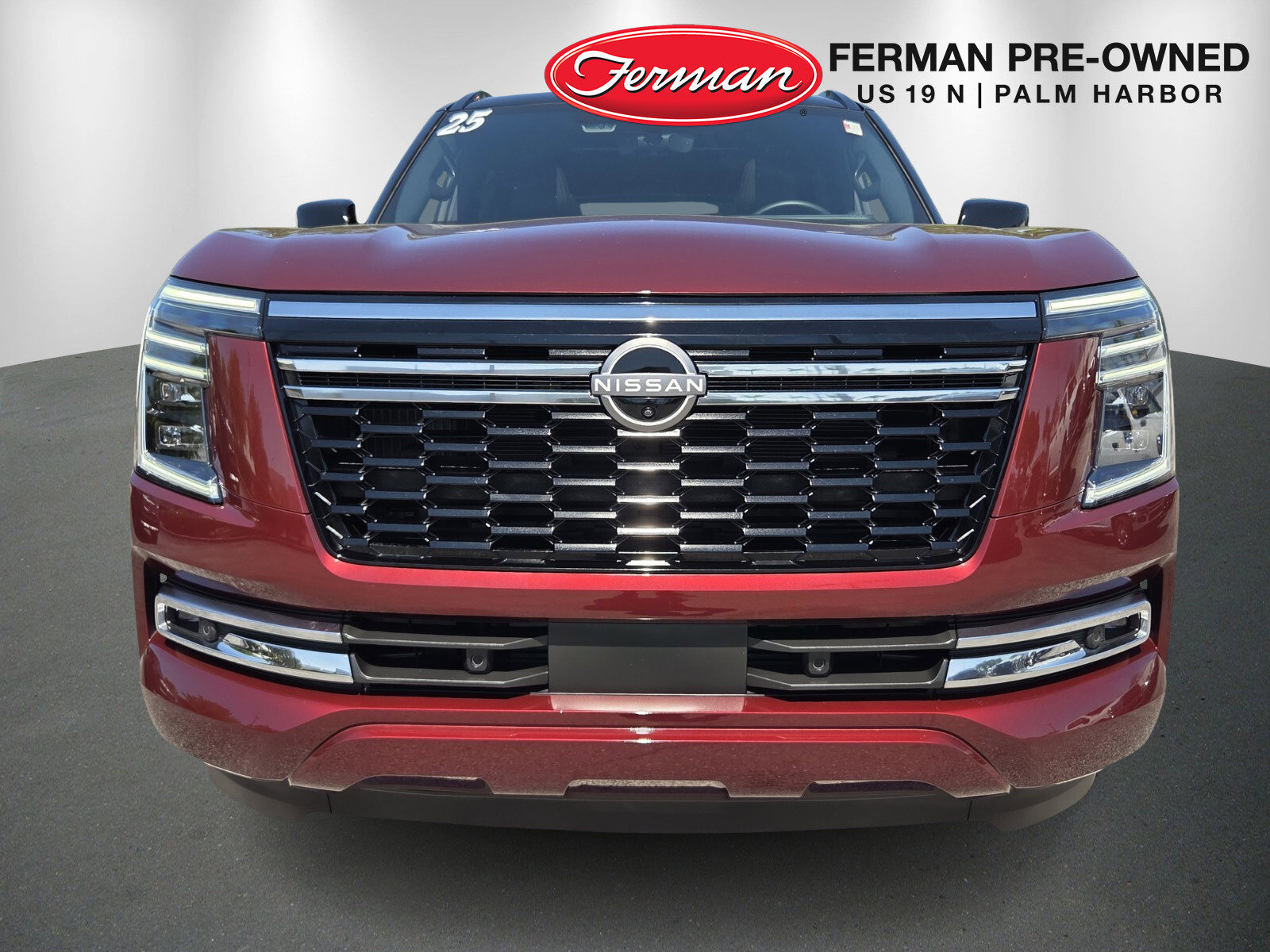 Used 2025 Nissan Armada Platinum image 1