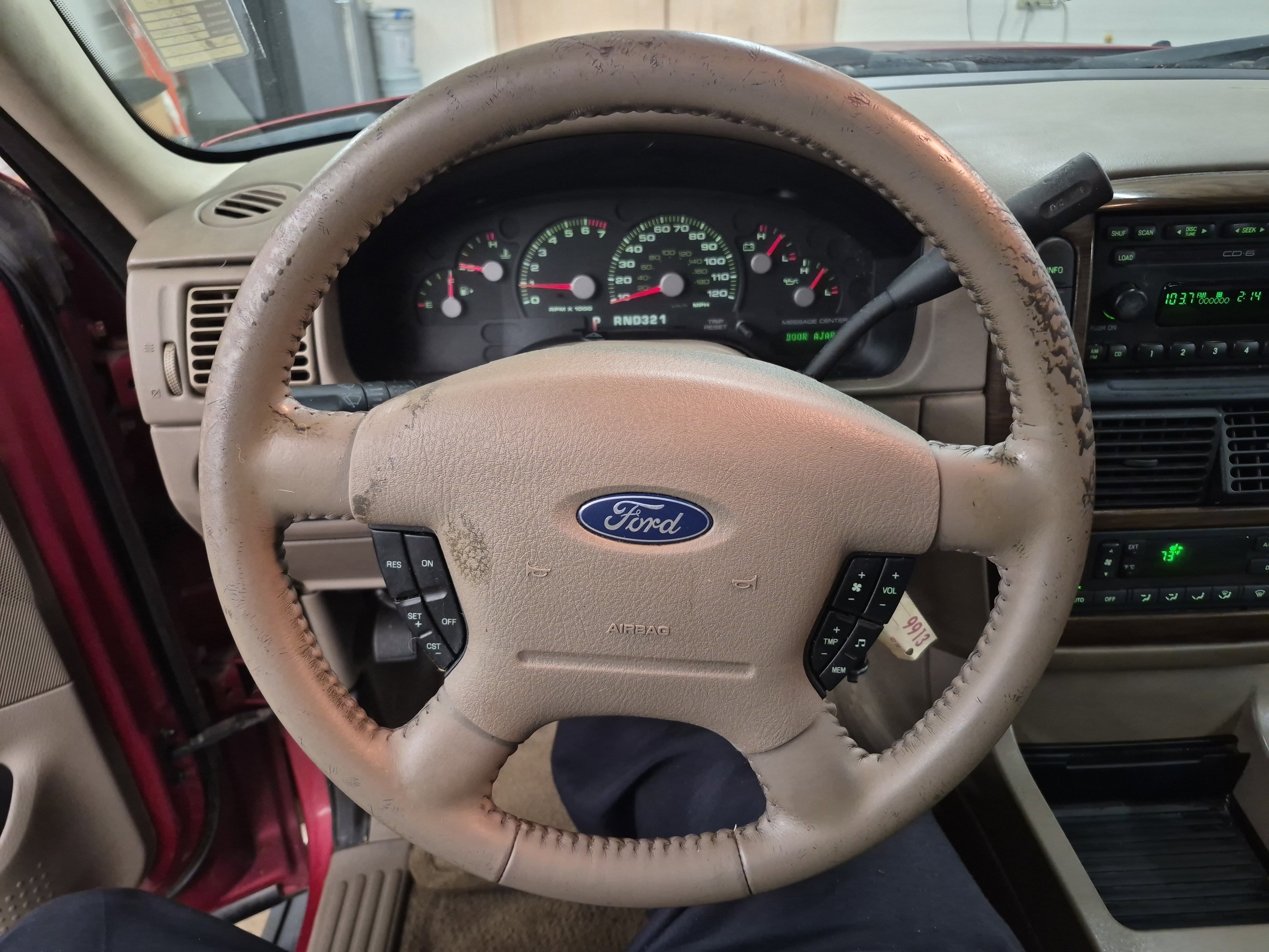 Used 2003 Ford Explorer Eddie Bauer image 25