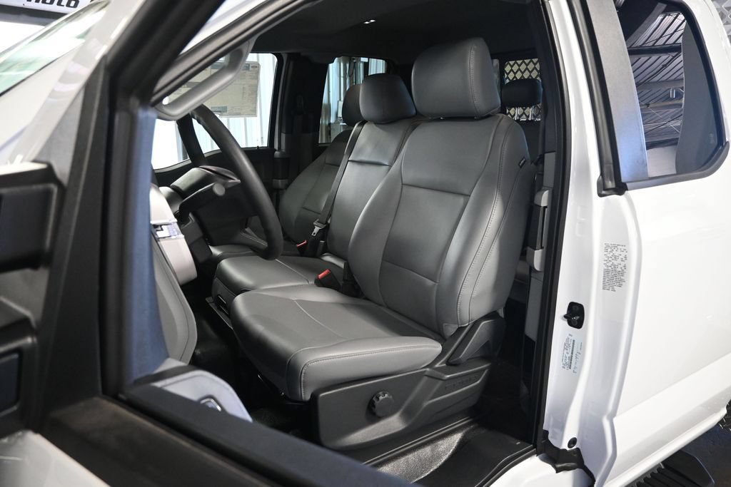 New 2026 Ford F550 4x4 Supercab Super Duty image 12