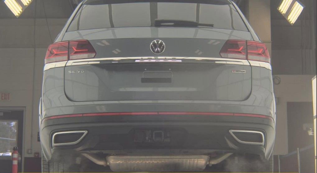 Used 2022 Volkswagen Atlas SE w/ Panoramic Sunroof Package image 7