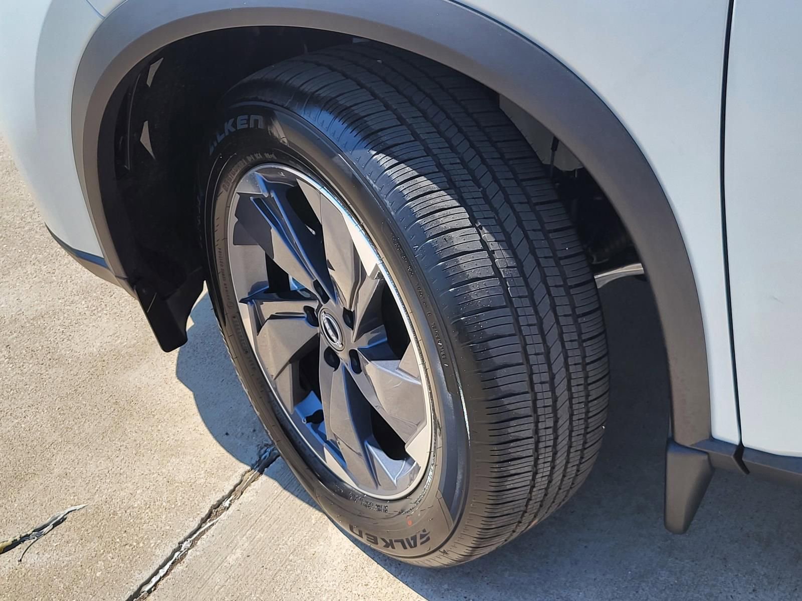 New 2026 Nissan Rogue SV image 9