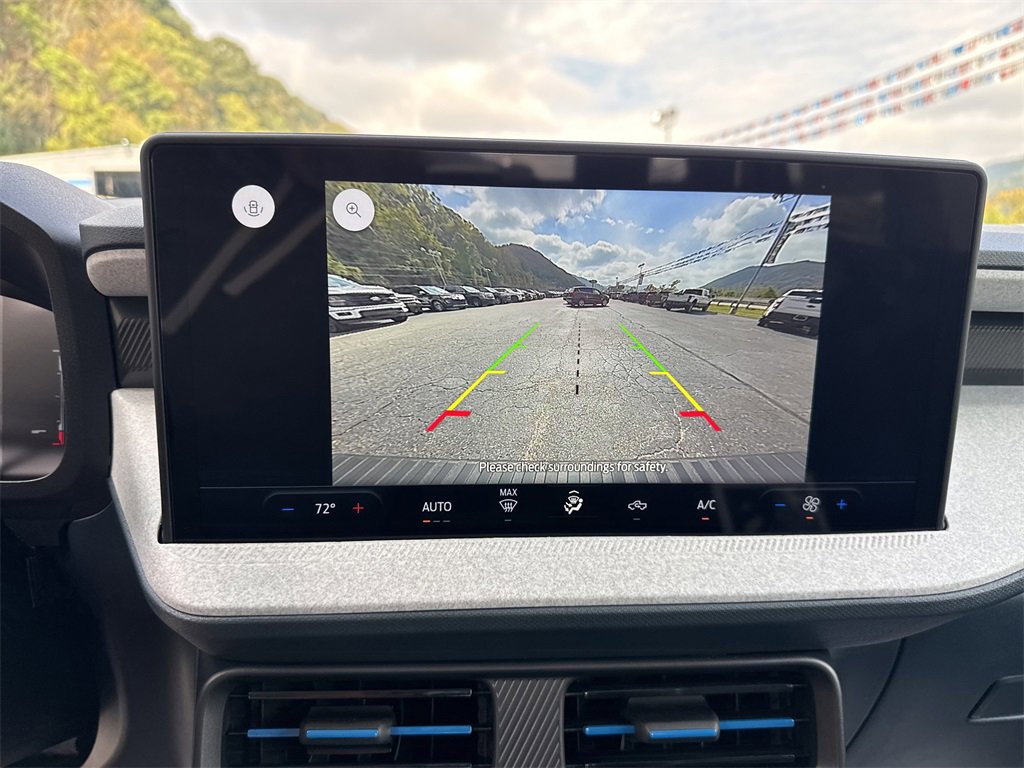 New 2025 Ford Maverick XLT image 26