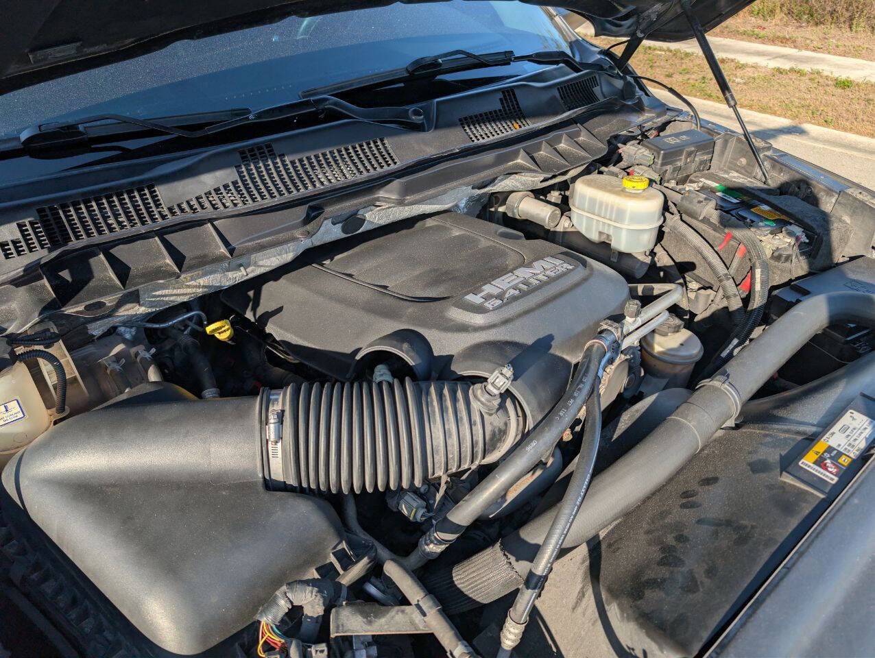 Used 2016 RAM 2500 Laramie w/ Convenience Group image 28