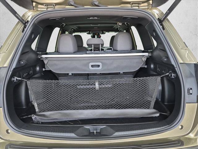 Used 2025 Subaru Forester Premium AWD/4WD image 6