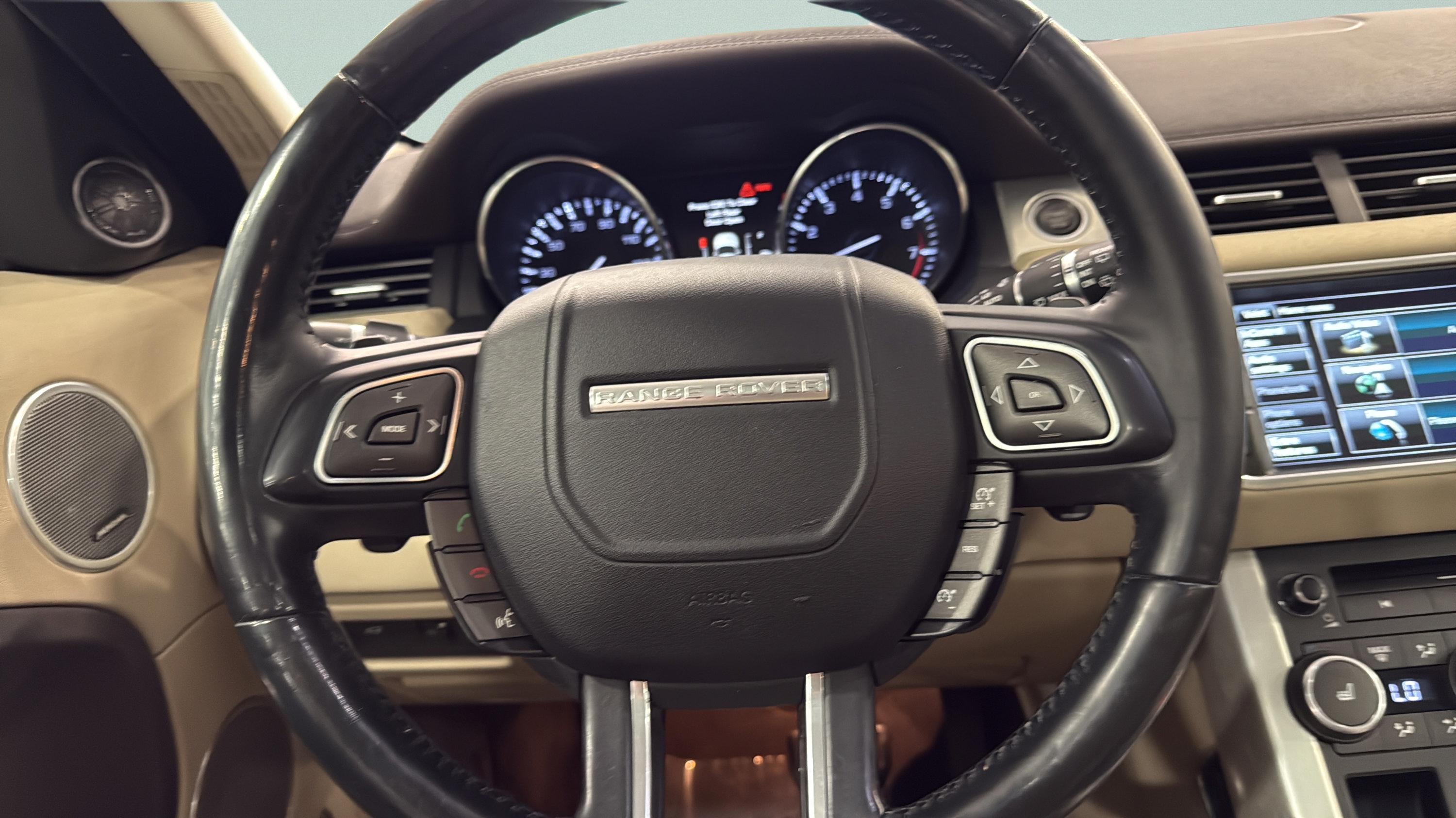 Used 2015 Land Rover Range Rover Evoque Pure Plus AWD/4WD image 27