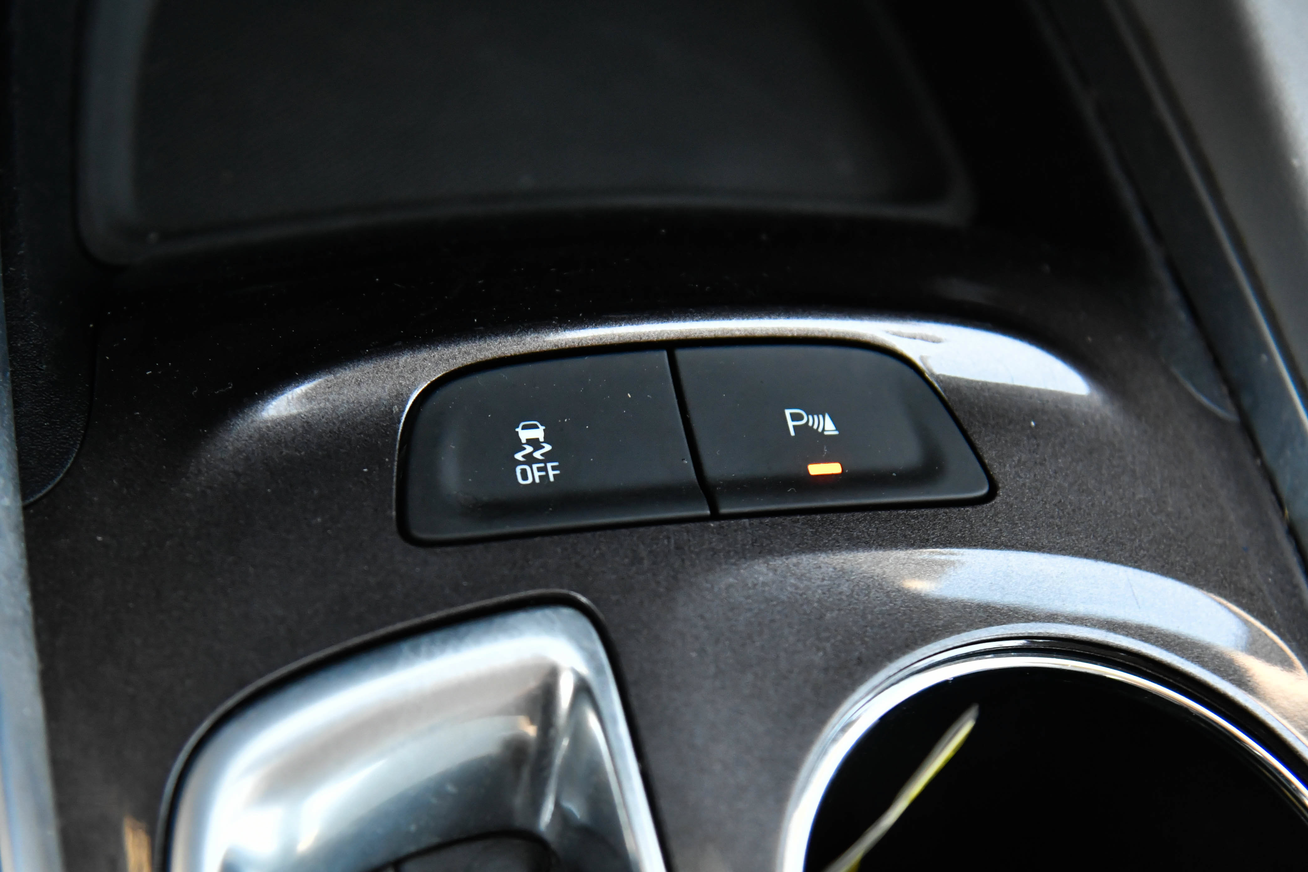 Used 2021 Chevrolet Malibu LT FWD image 23