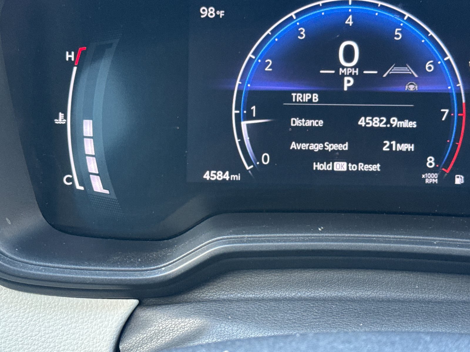 Used 2026 Toyota Corolla LE w/ LE Premium Package FWD image 27