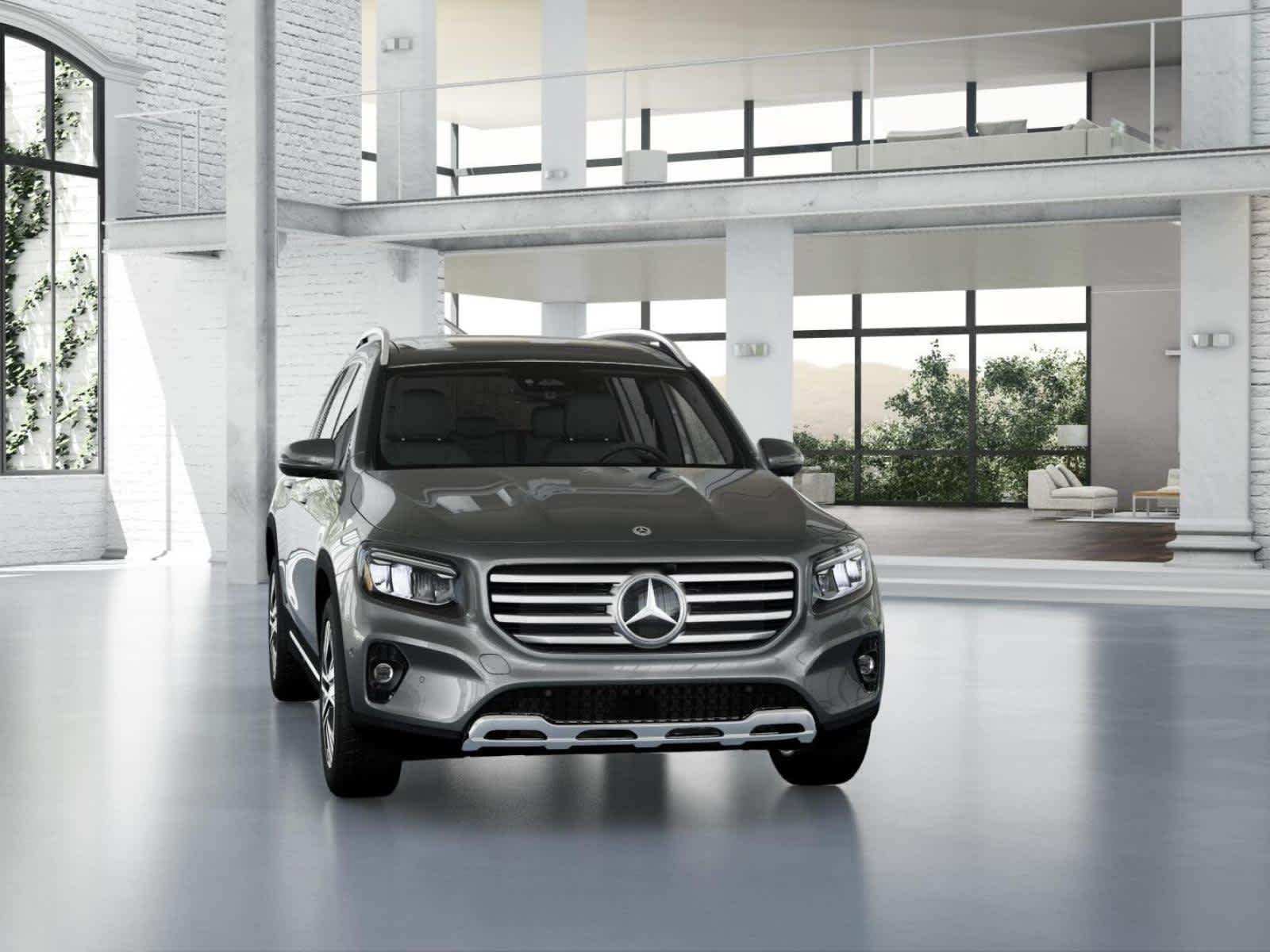 Used 2026 Mercedes-Benz GLB 250 4MATIC image 8