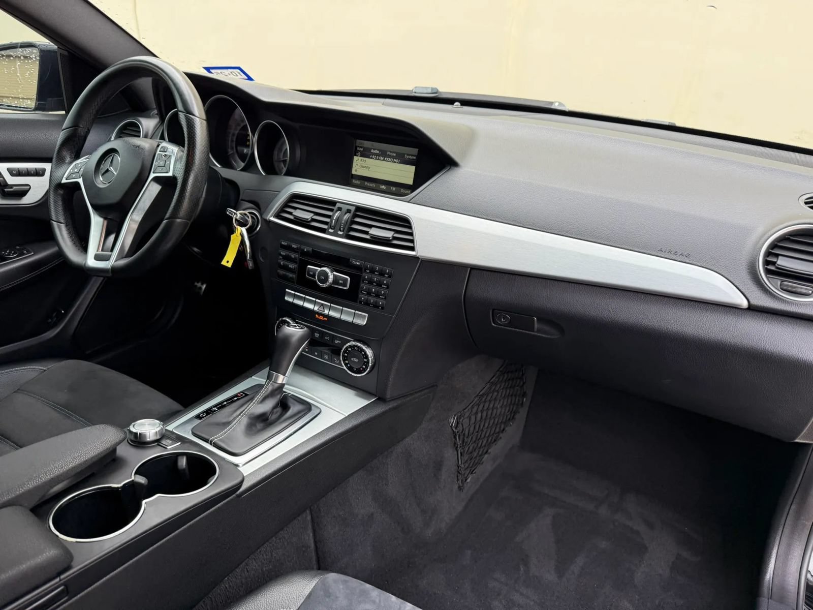 Used 2015 Mercedes-Benz C 250 Coupe image 16