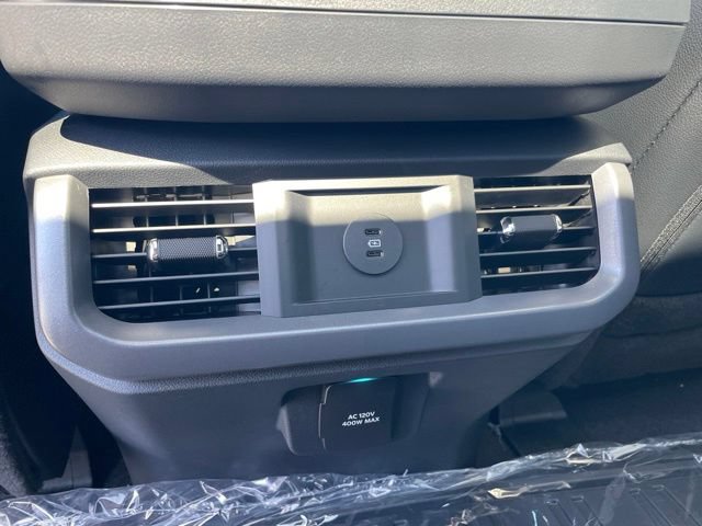 New 2026 Ford F150 Lariat w/ Equipment Group 501A Mid AWD/4WD image 24
