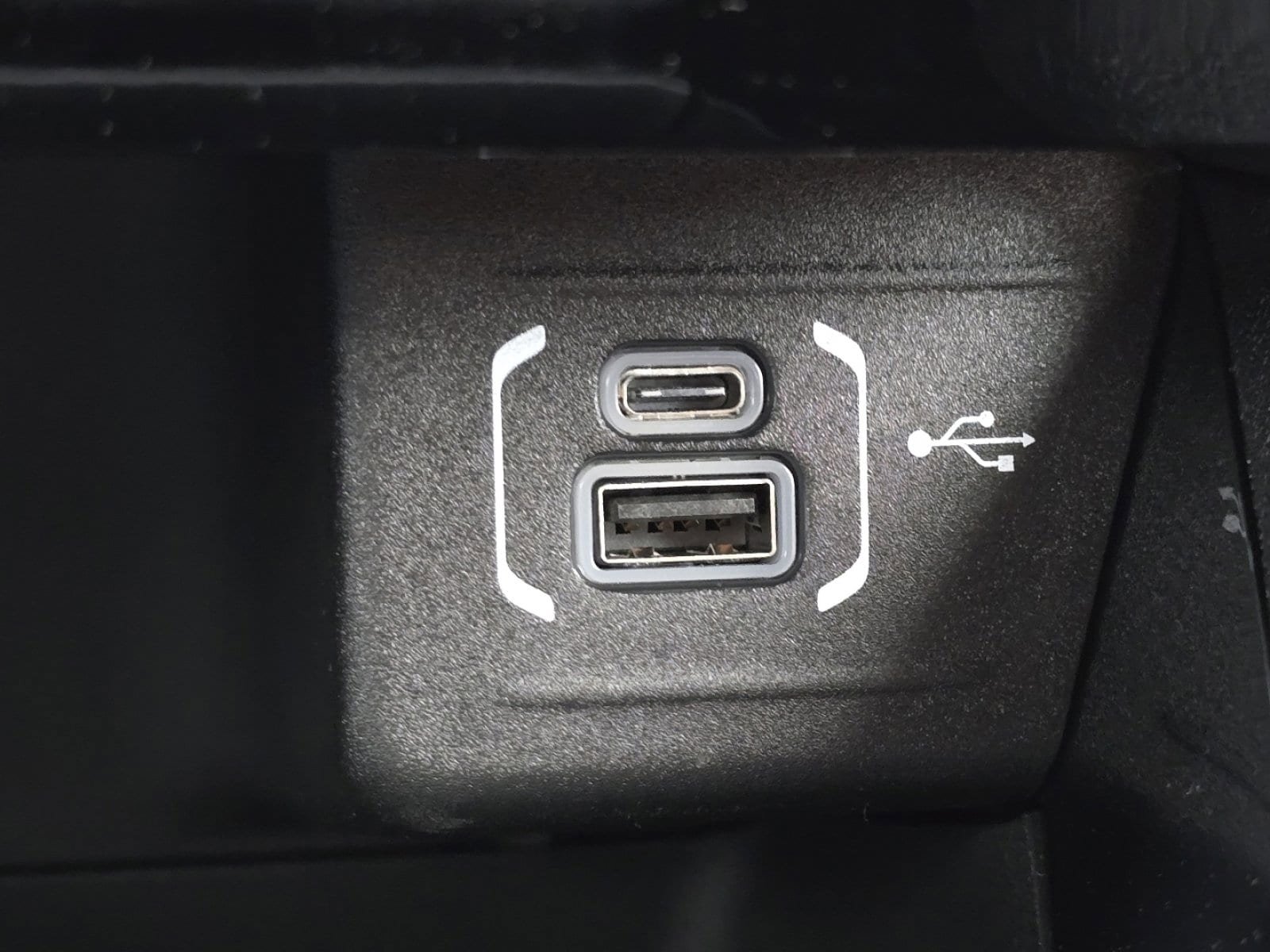 New 2026 Jeep Compass Latitude image 6