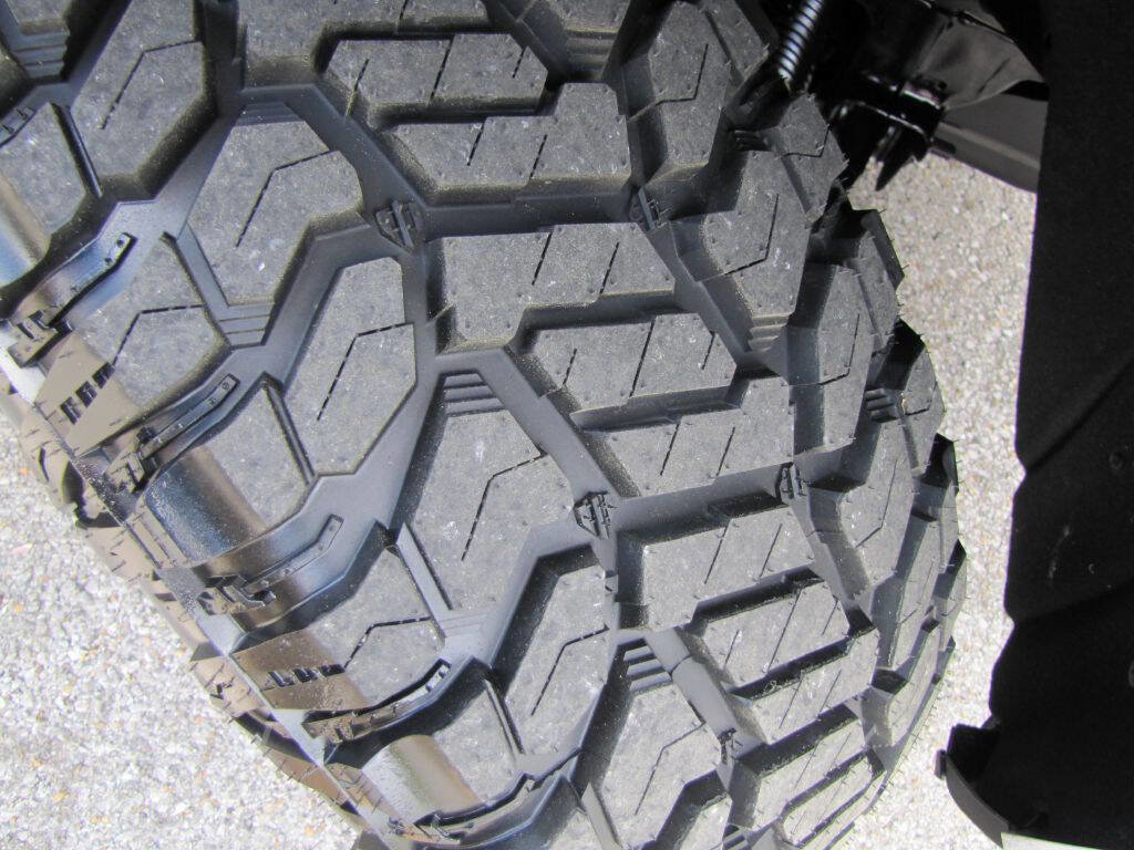 Used 2020 GMC Sierra 1500 Elevation w/ Elevation Value Package image 38