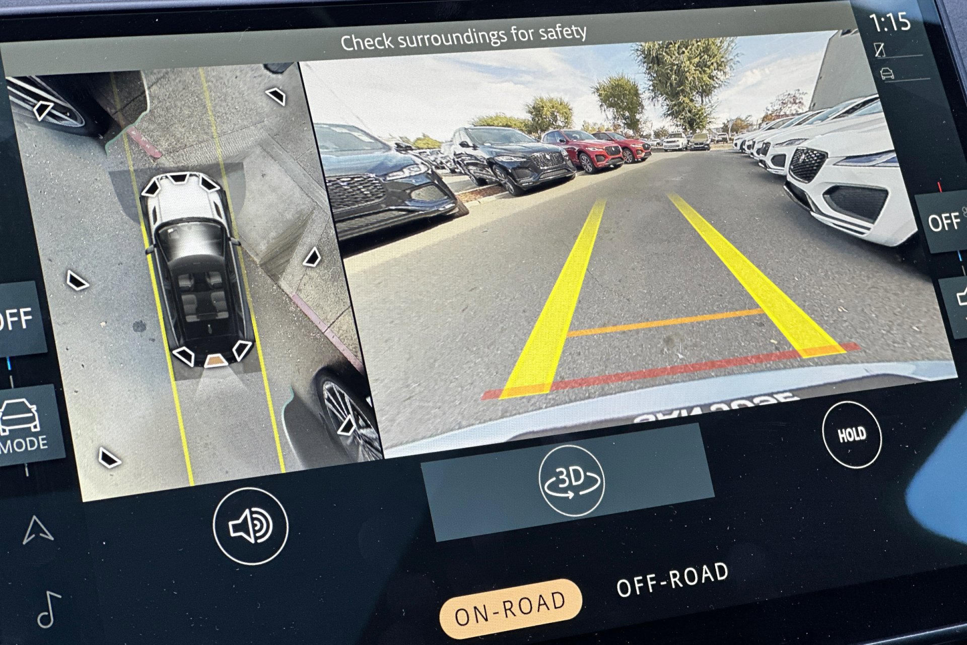 Used 2024 Land Rover Range Rover Evoque Dynamic SE image 26