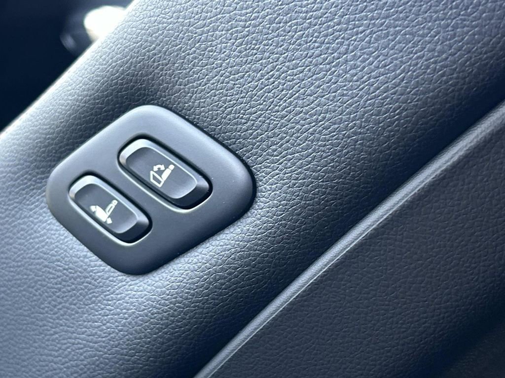 New 2026 Genesis GV70 2.5T Sport Prestige image 21