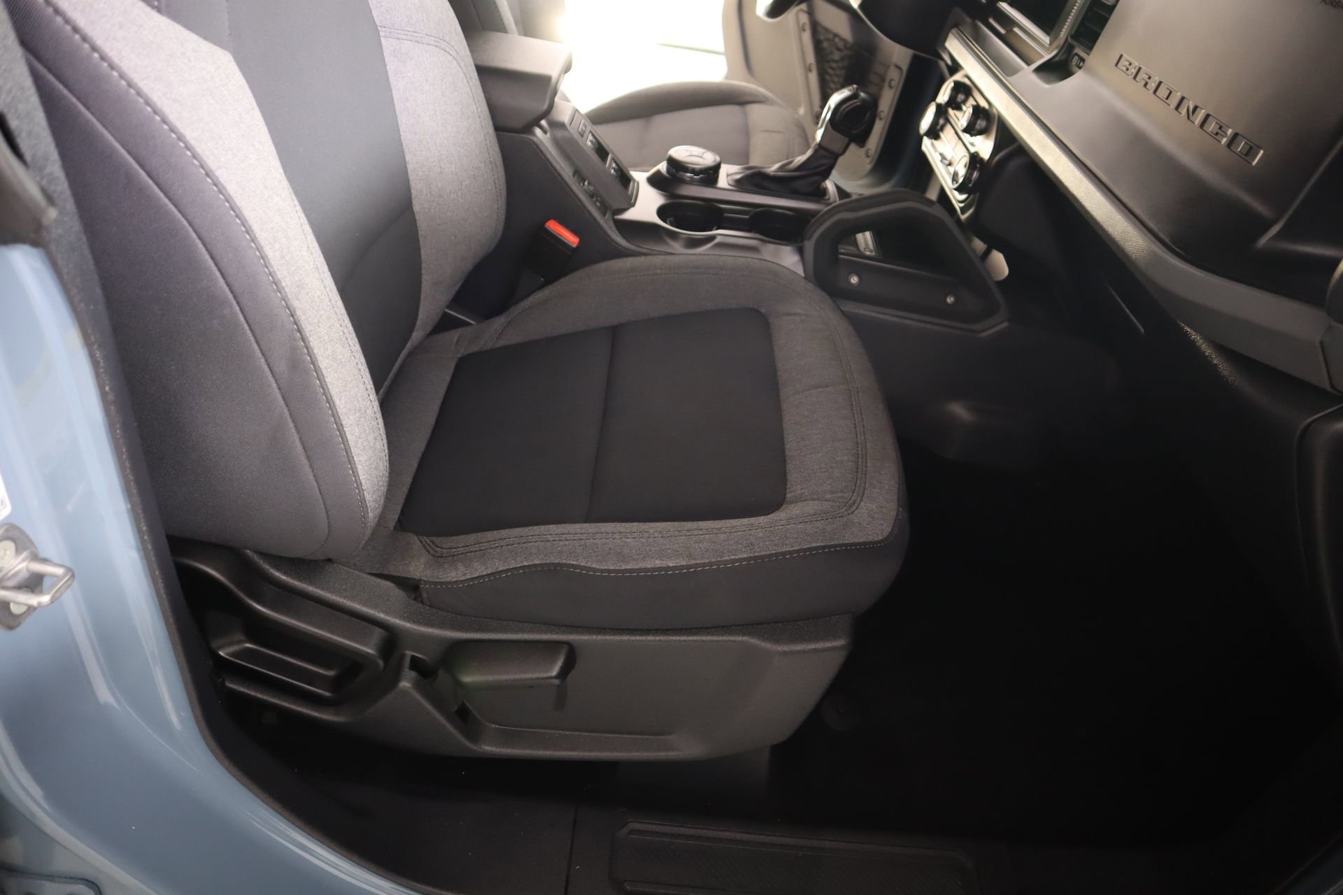 Used 2021 Ford Bronco Big Bend image 16