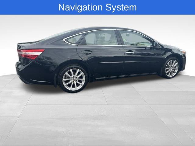 Used 2015 Toyota Avalon XLE Touring FWD image 3
