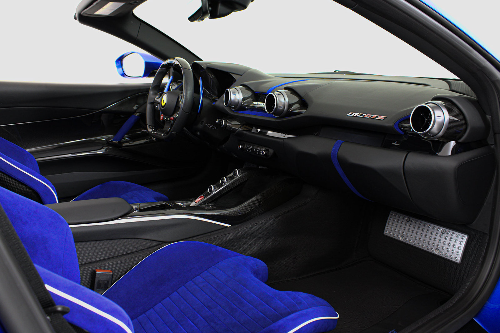 Certified 2022 Ferrari 812 GTS RWD image 72