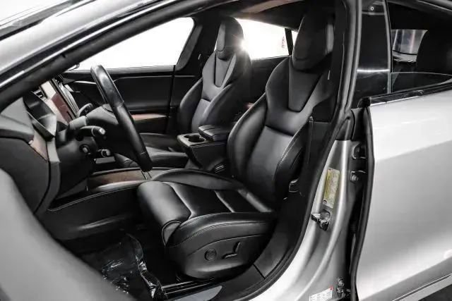 Used 2018 Tesla Model S 75D image 36