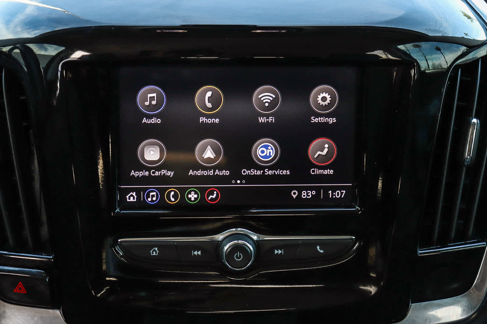 Used 2021 Chevrolet Traverse LT image 14