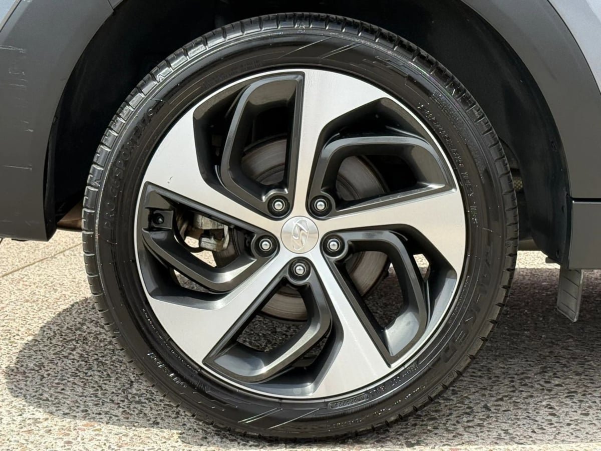 Used 2016 Hyundai Tucson Sport FWD image 26