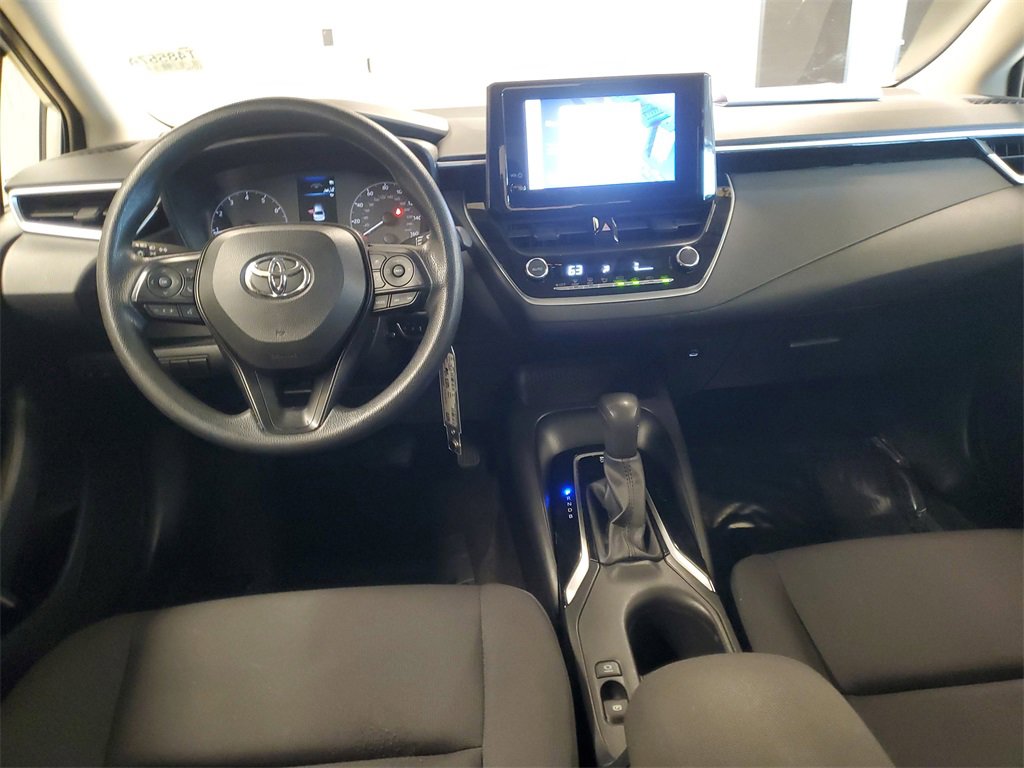 Used 2023 Toyota Corolla LE image 9