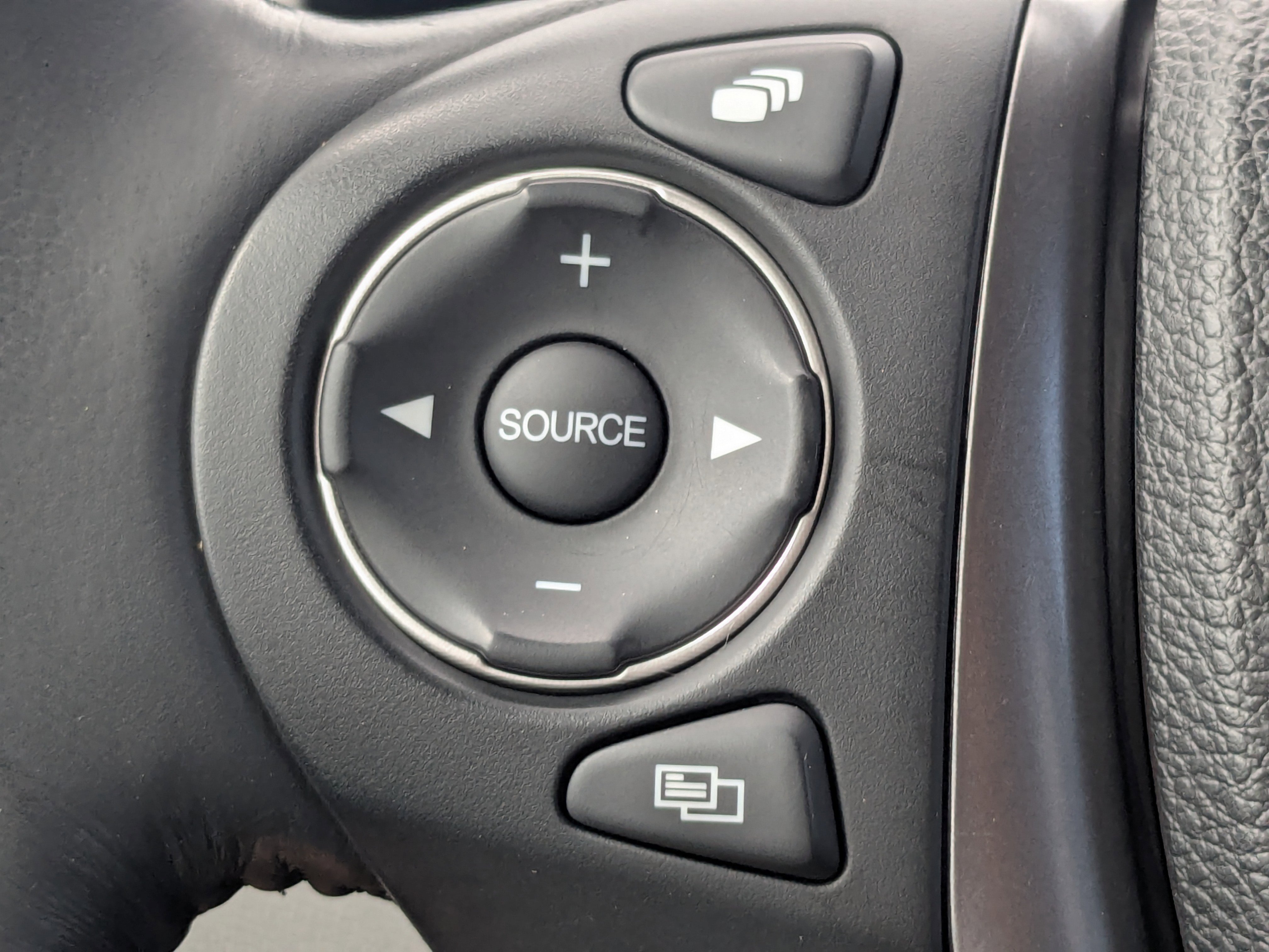 Used 2018 Honda Pilot EX-L image 33