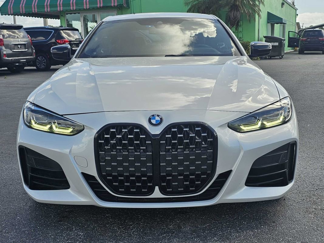 Used 2023 BMW M440i Coupe w/ Premium Package image 28
