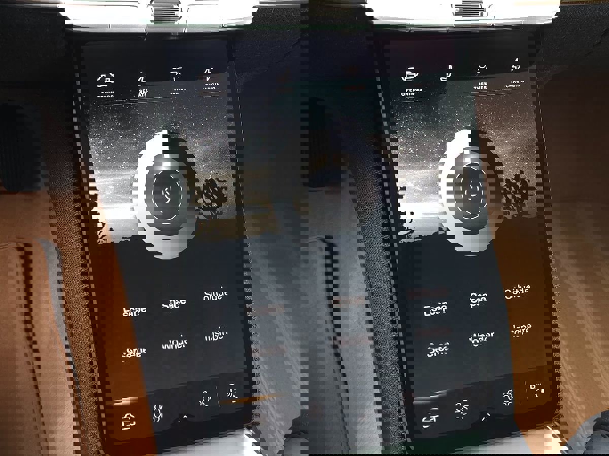 Used 2023 Lucid Air Touring image 40