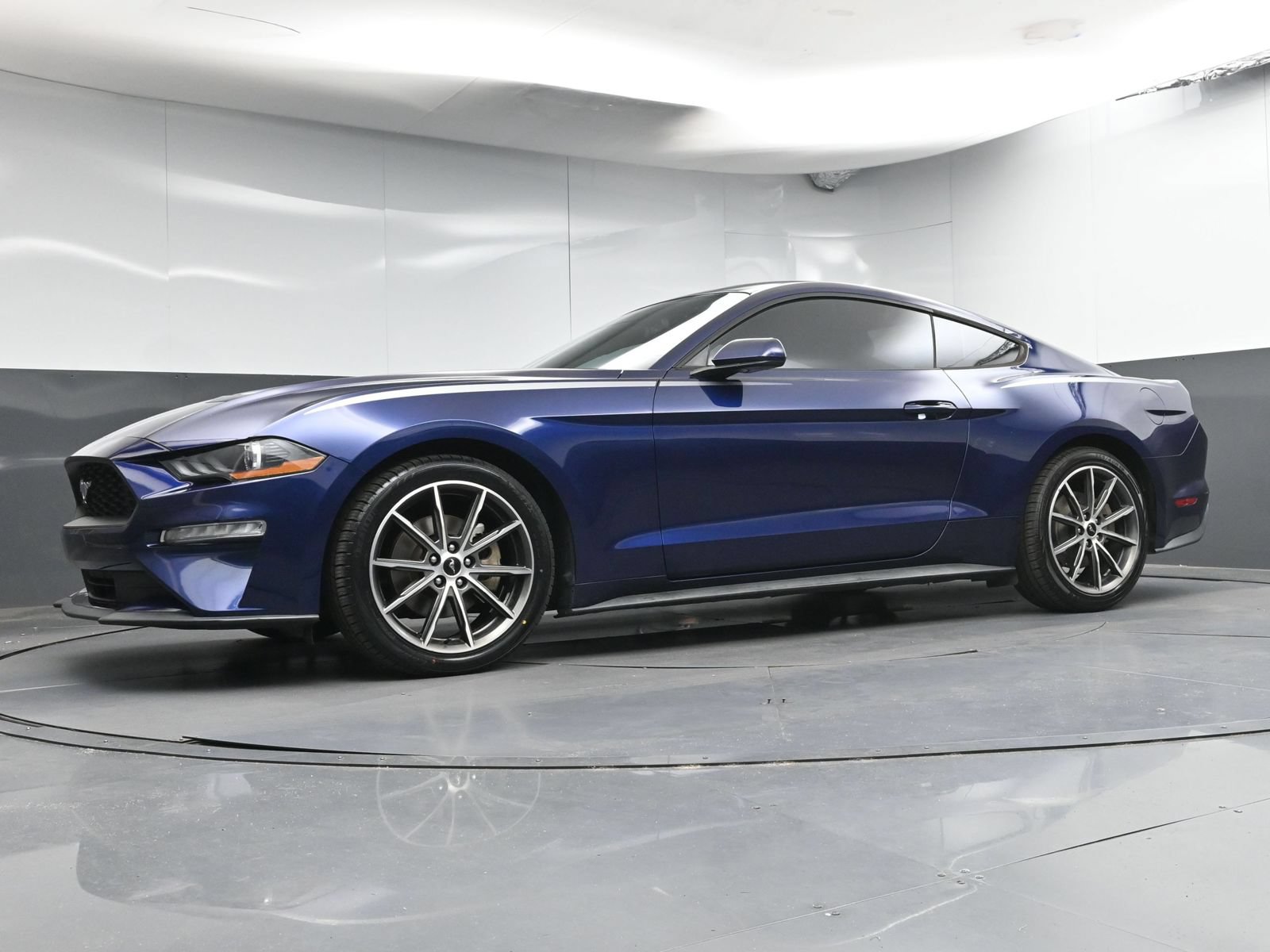 Used 2018 Ford Mustang Coupe w/ Wheel & Stripe Package RWD image 19