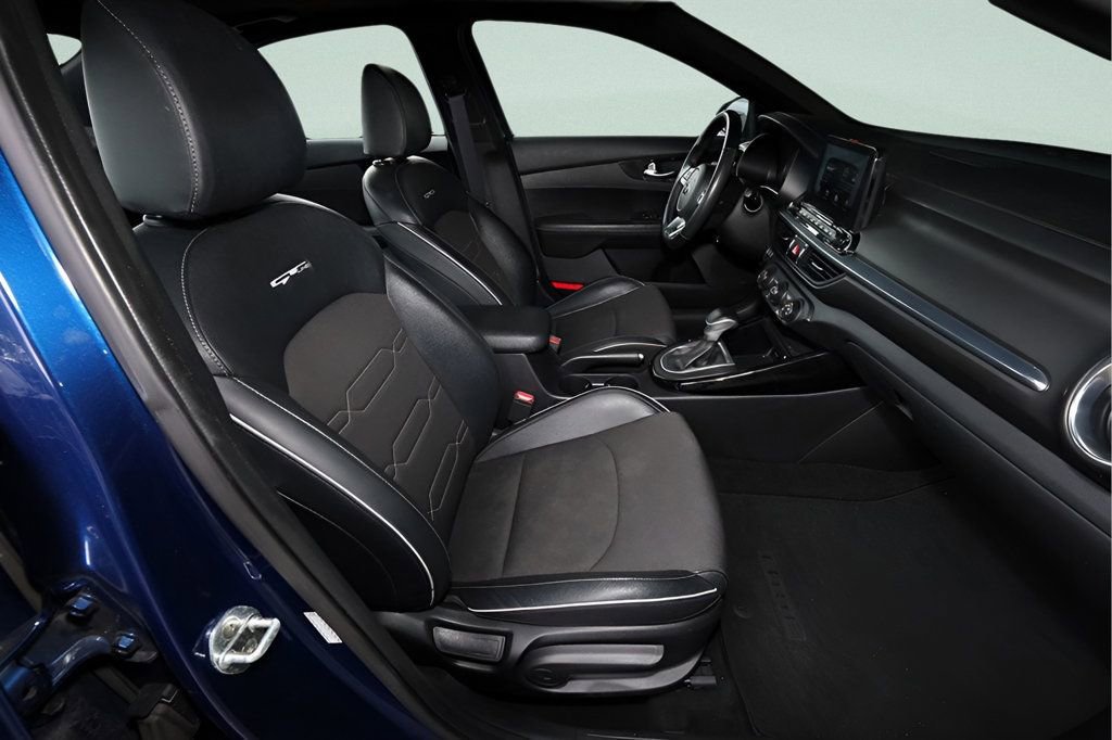 Used 2020 Kia Forte GT-Line w/ GT-Line Premium Package FWD image 12