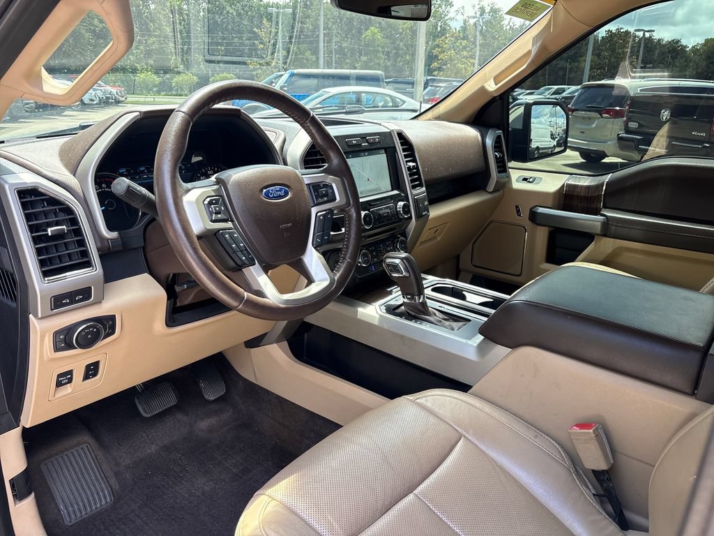 Used 2018 Ford F150 Lariat RWD image 5