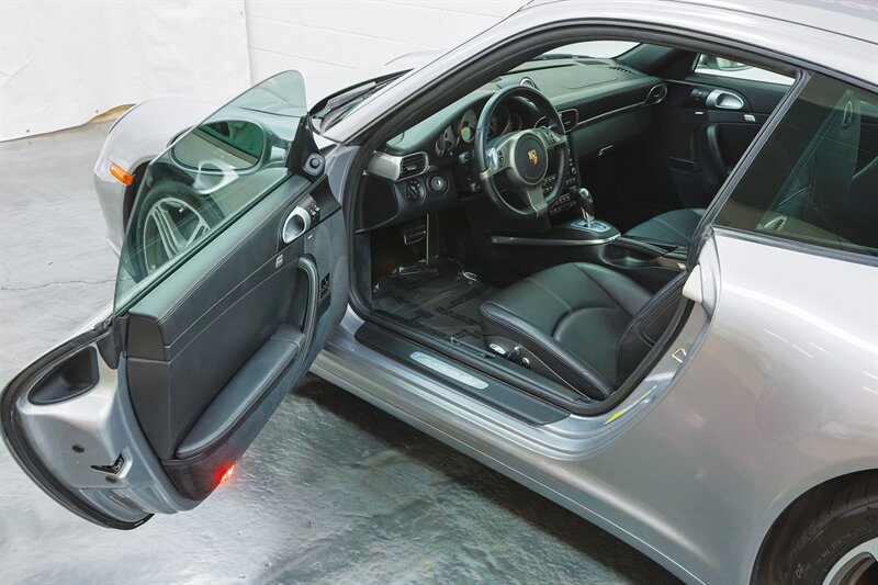 Used 2009 Porsche 911 Carrera 4S AWD/4WD image 44