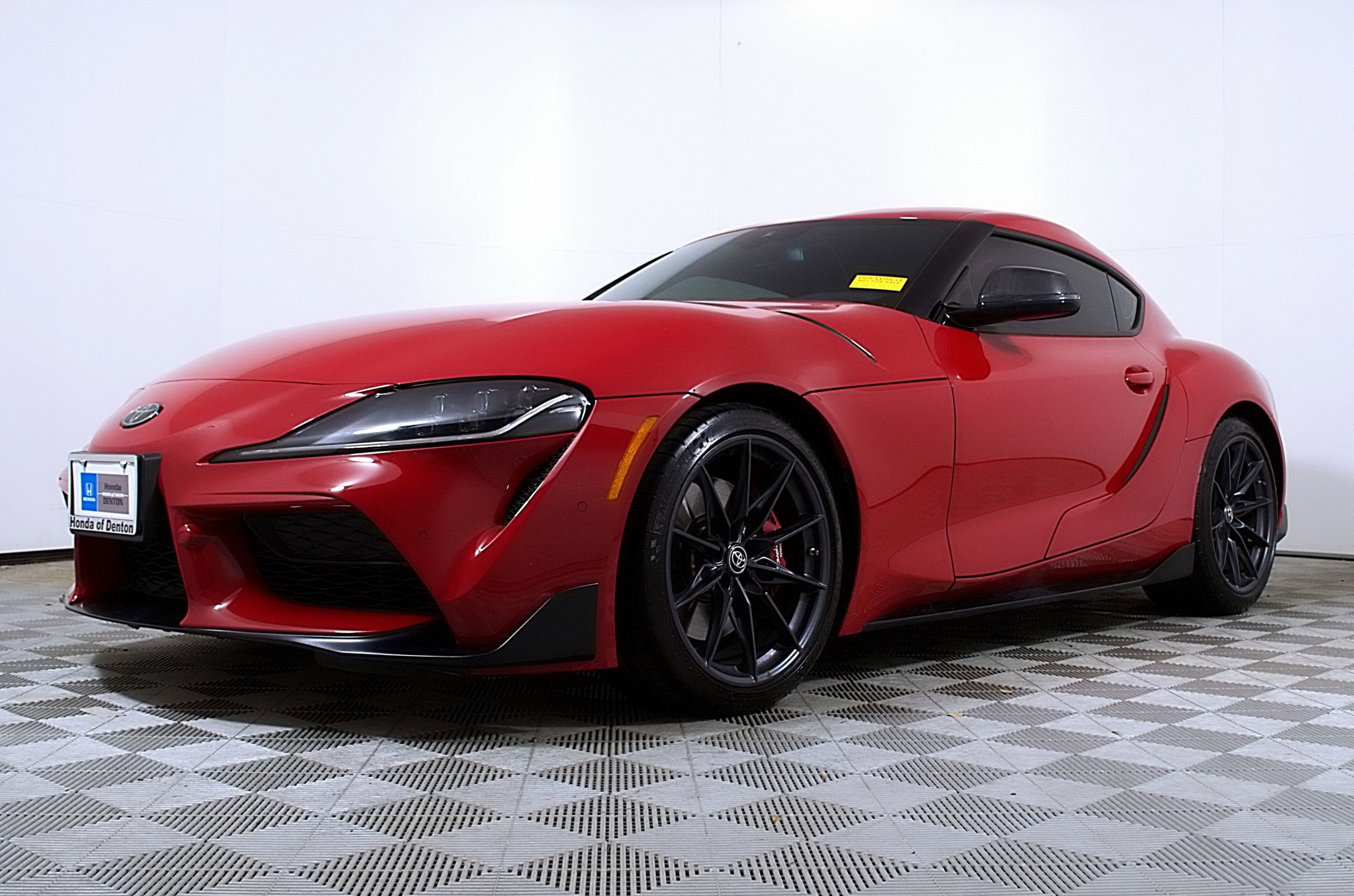 Used 2024 Toyota Supra Premium image 2