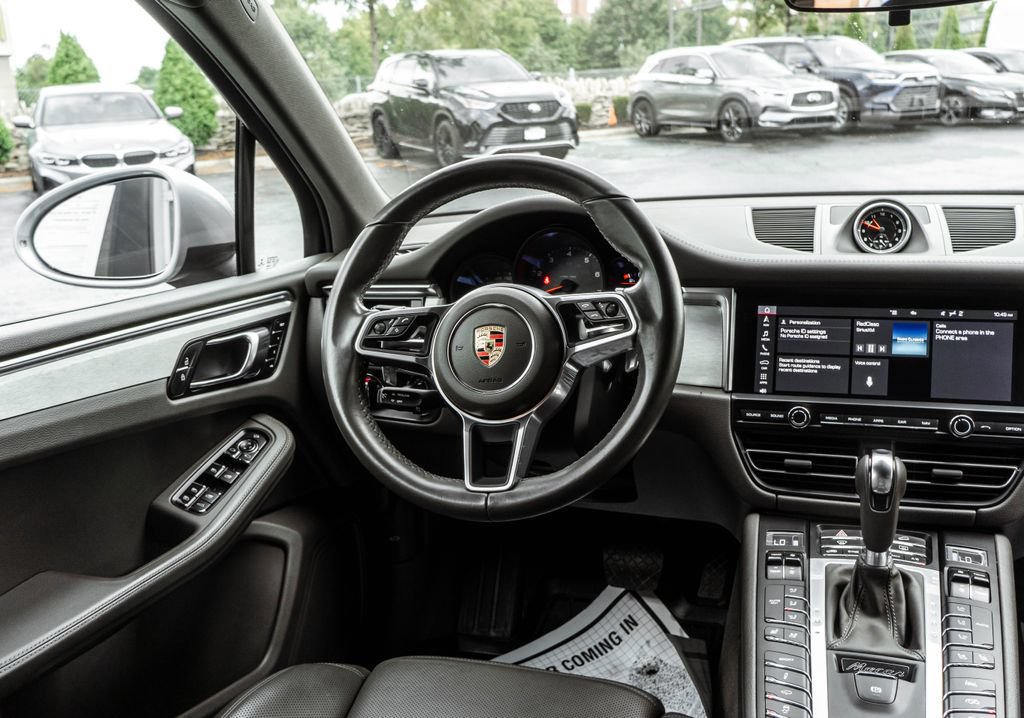 Used 2021 Porsche Macan GTS AWD/4WD image 14