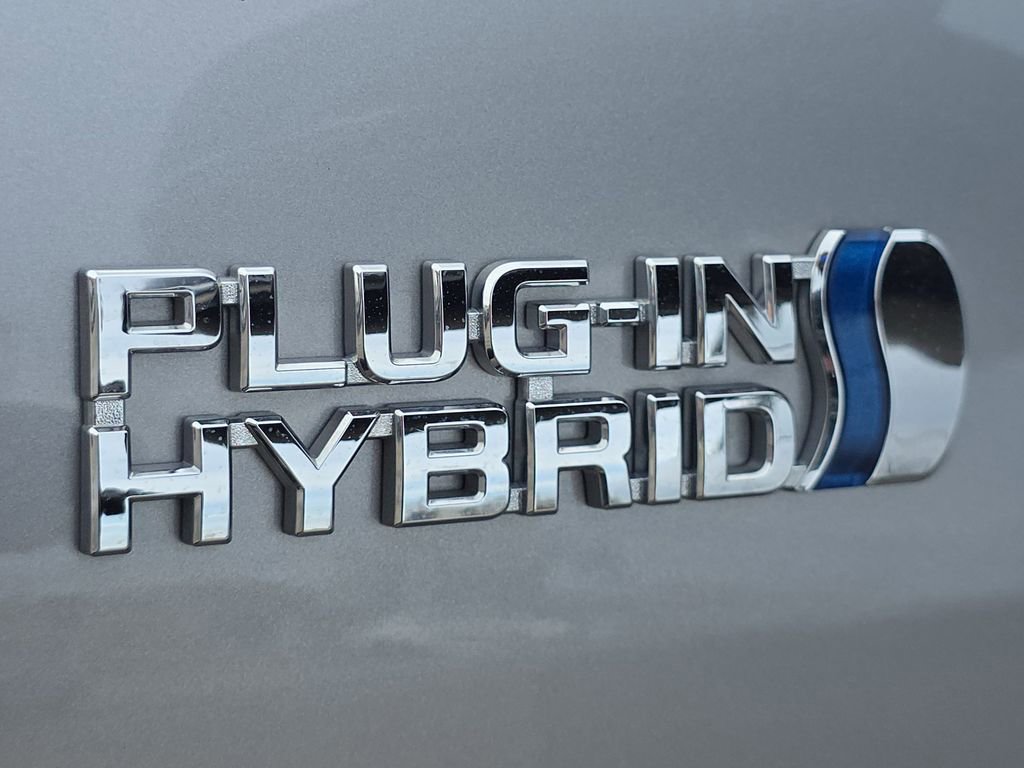 Used 2024 Toyota RAV4 XSE w/ Weather Package image 15