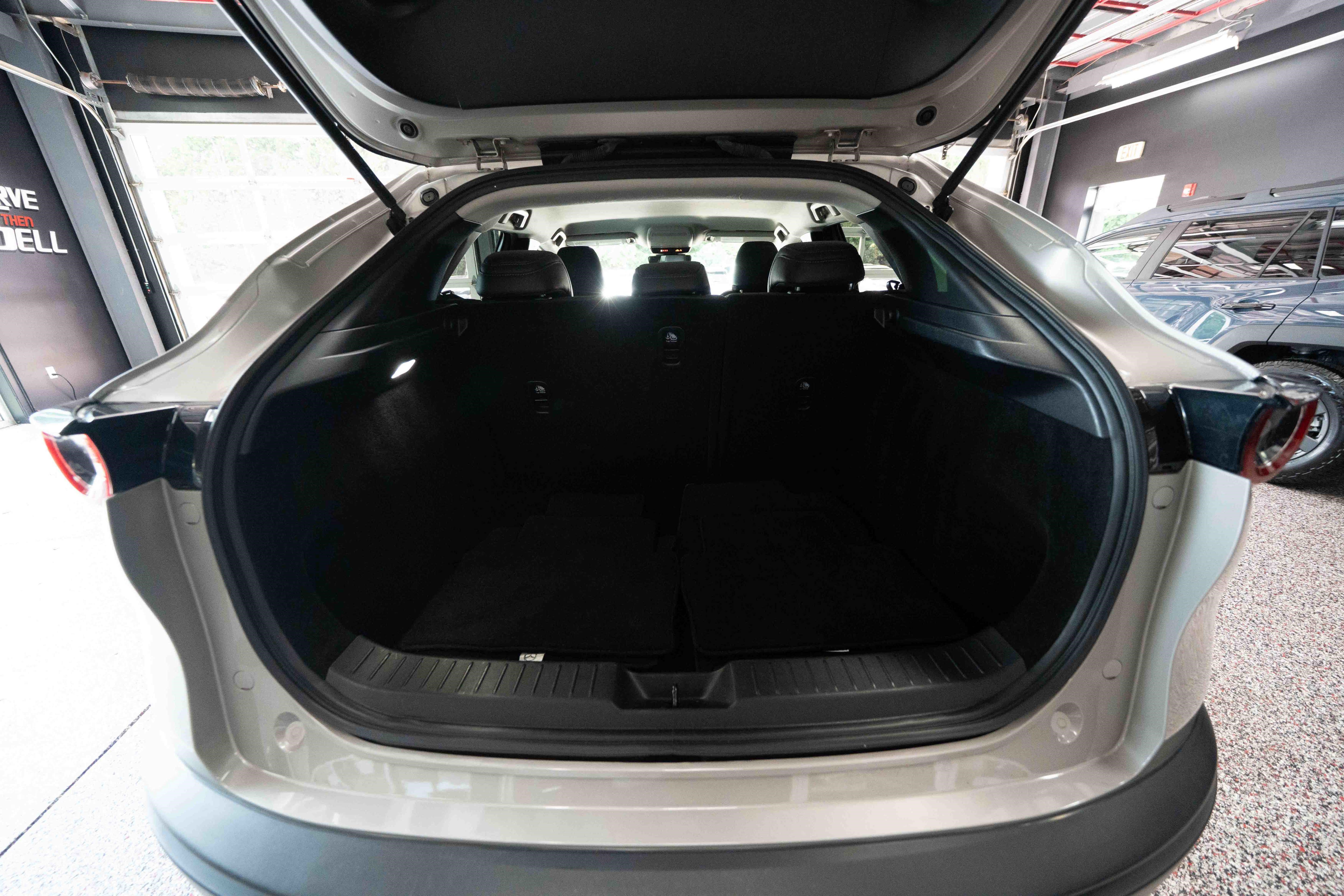 Used 2024 MAZDA CX-30 AWD 2.5 S w/ Select Sport Pkg image 28