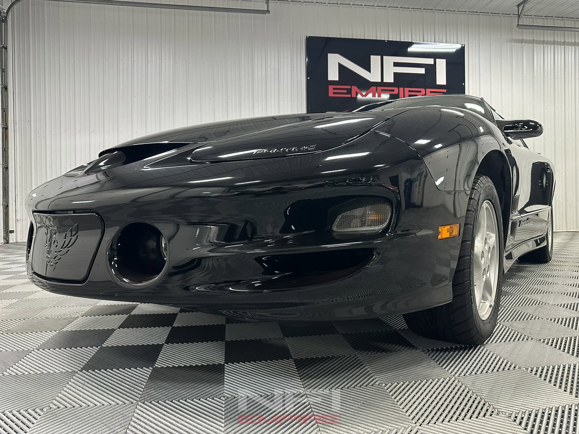 Used 1999 Pontiac Firebird Formula w/ Security Pkg RWD image 13