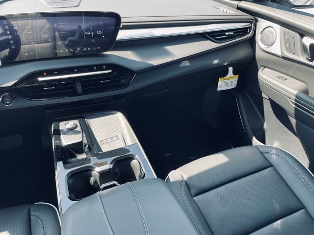 New 2026 Buick Enclave Avenir image 25